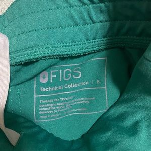 Figs Zamora jogger pants. Size small hunter green.